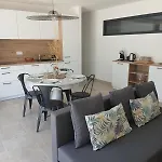 Σπίτι διακοπών Charmante Maison Neuve Proche Et Commerces