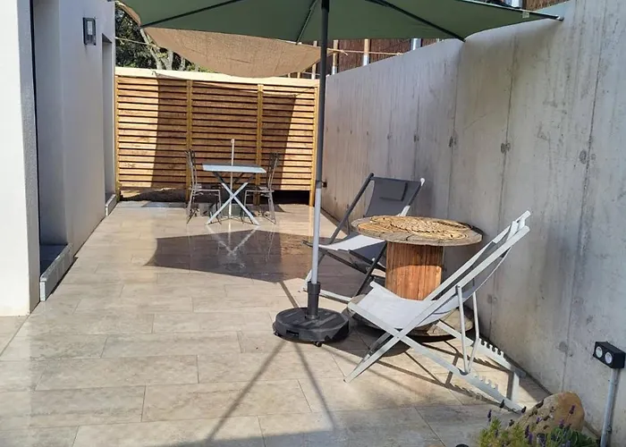 Charmante Maison Neuve Proche Et Commerces Vakantiehuis Calvi (Corsica)