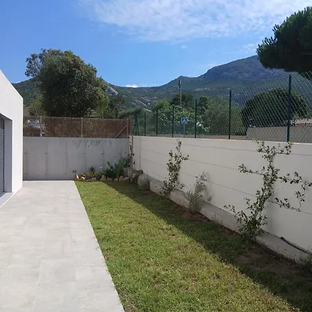 Charmante Maison Neuve Proche Et Commerces Calvi (Corsica)